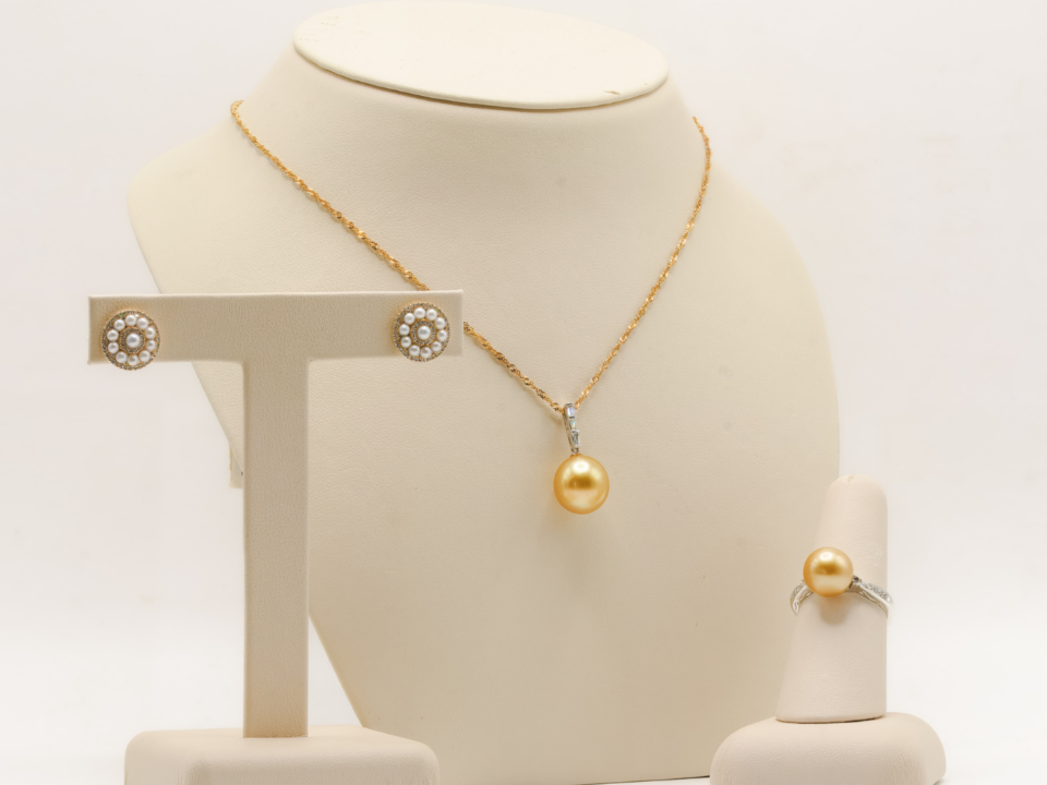 A Timeless Treasure: Celebrating June's Pearl Birthstone